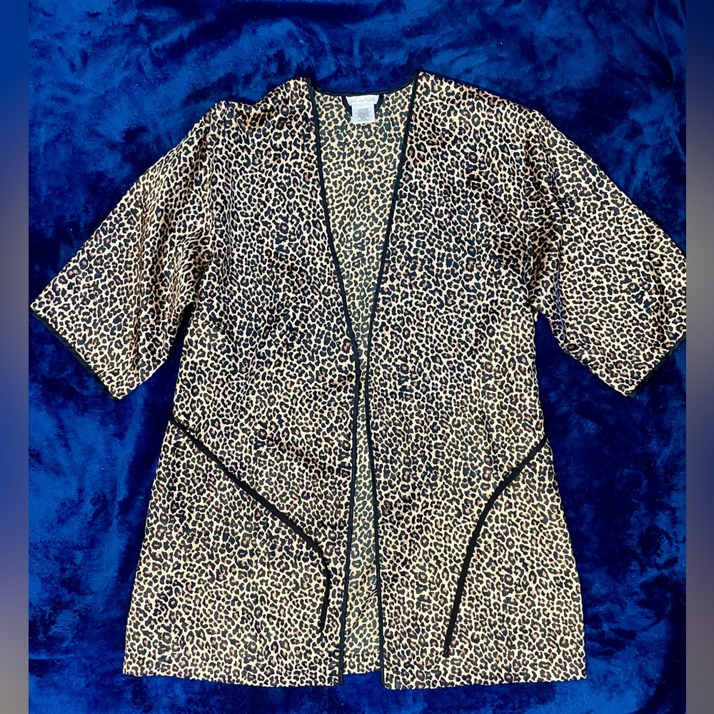 M Y2K Secret Treasures Leopard Print Satin-like Robe (replaced belt)